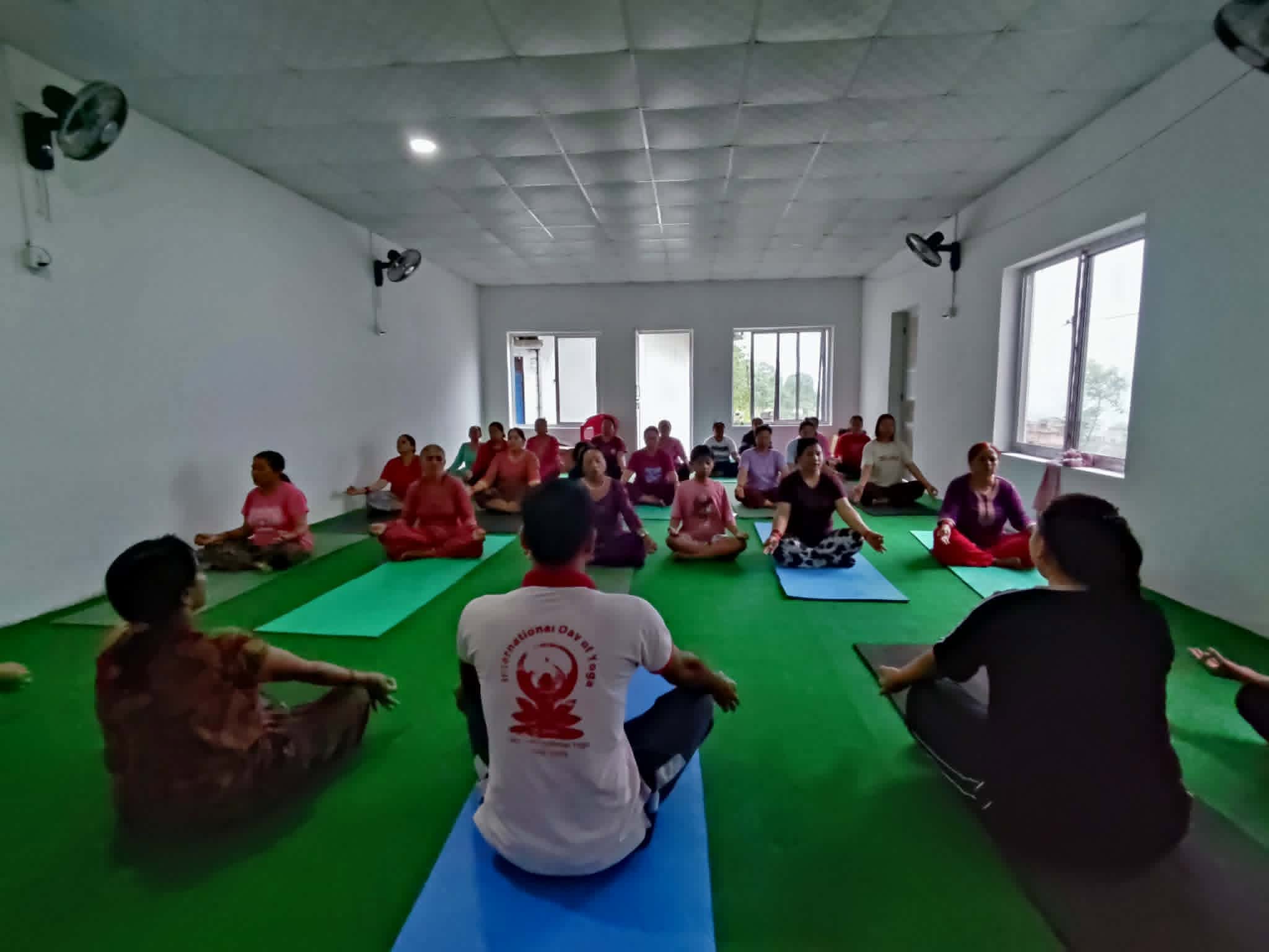 योग ध्यान एवं स्वस्थ जिवनशैली मार्फत नसर्ने रोग रोकथाम एवं मानसिक स्वास्थ्य प्रवर्द्धन कार्यक्रम